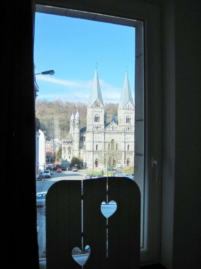 Au Bobeli'Nid - Gite Citadin Au Coeur De Spa Bagian luar foto